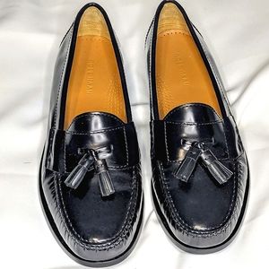 COLE HANN MEN'S BLACK PINCH TASSEL LEATHER LOAFERS SIZE 10D